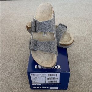 Birkenstock Arizona Rivet Light Grey Wool Sandals